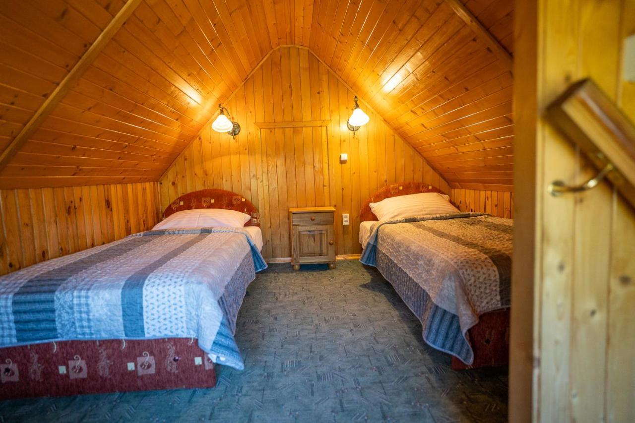 Osada Koszalkowo Wiezyca Szymbark  Exterior foto